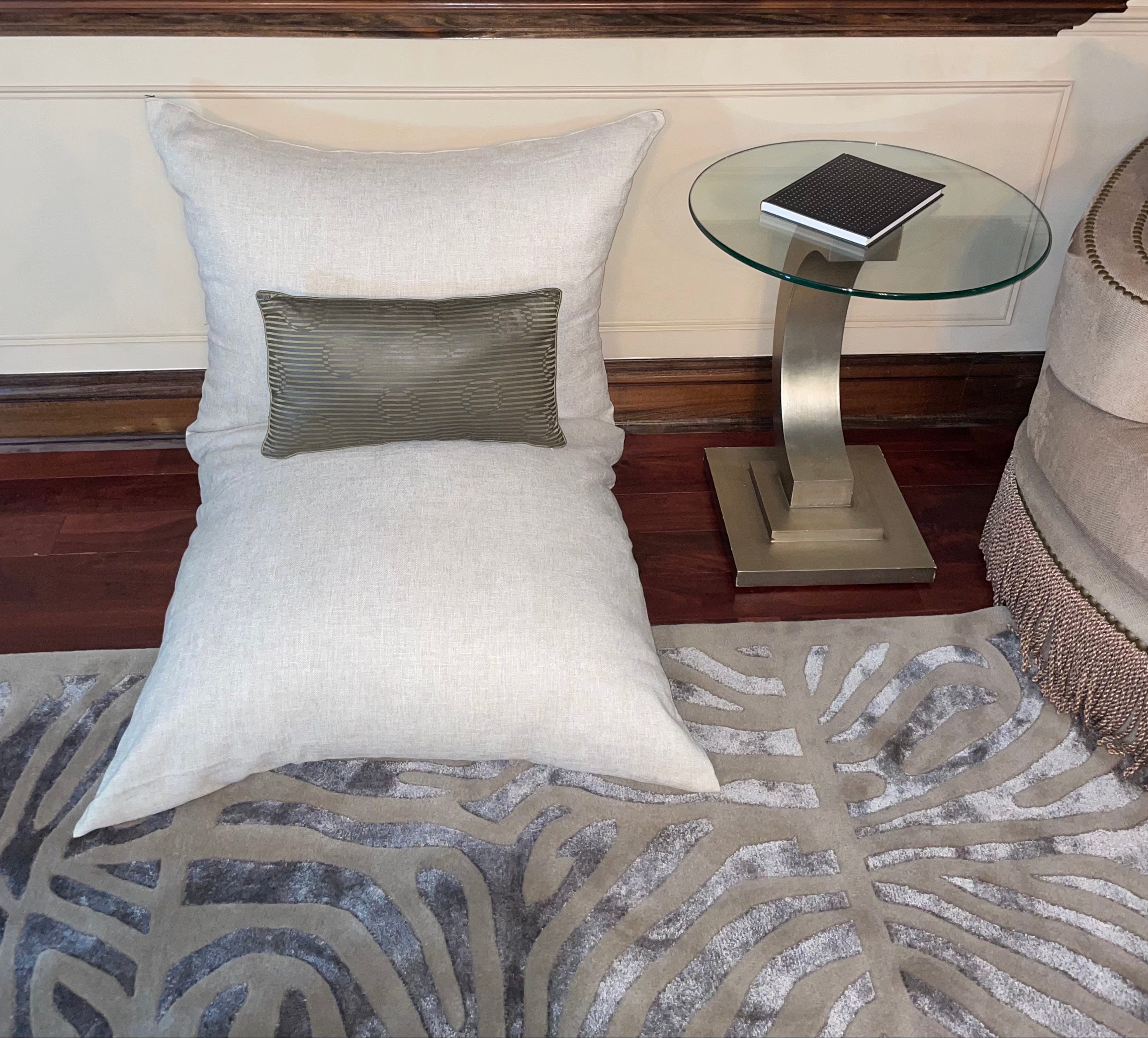 The Cocoon - Canadian Furniture